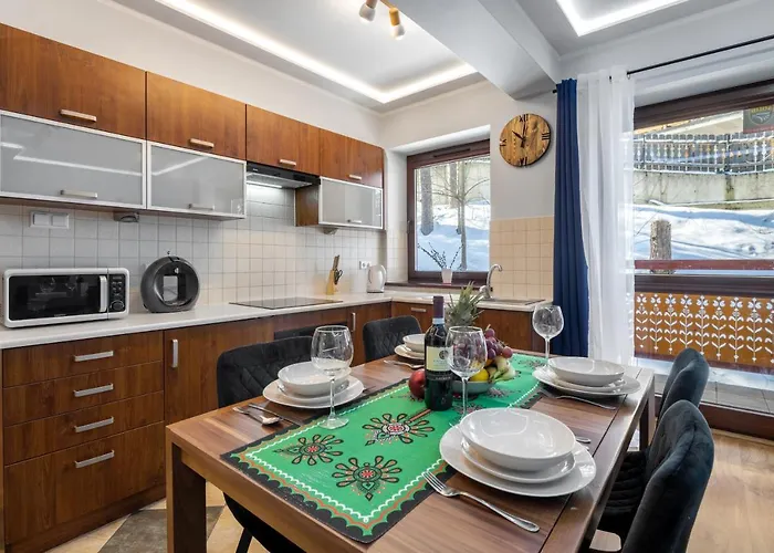 Tatraholiday - Apartament Tatrzanski Jaszczurowka
